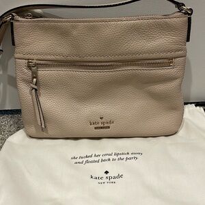 Cream leather Kate Spade purse